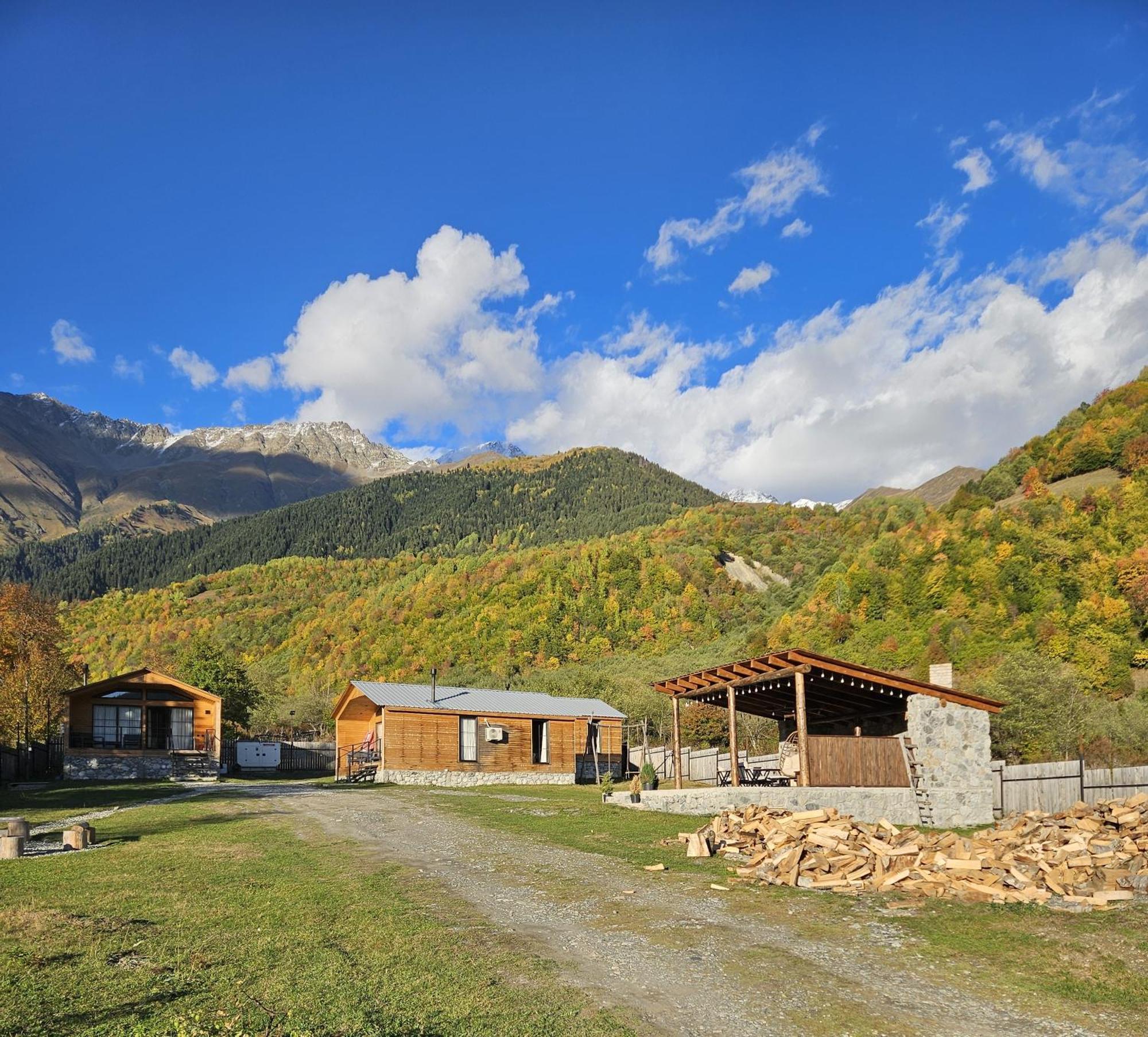 Mestia Villas Exteriér fotografie